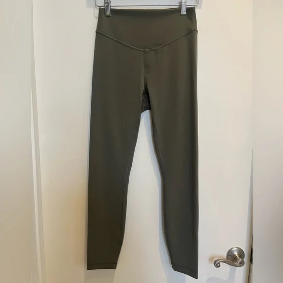 Lululemon Wunder under SmoothCover High Rise Tight 25" - Picture 2 of 4